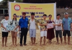 Đoàn Thanh niên tổ chức chương trình dã ngoại cho Lưu học sinh Lào tại Trường